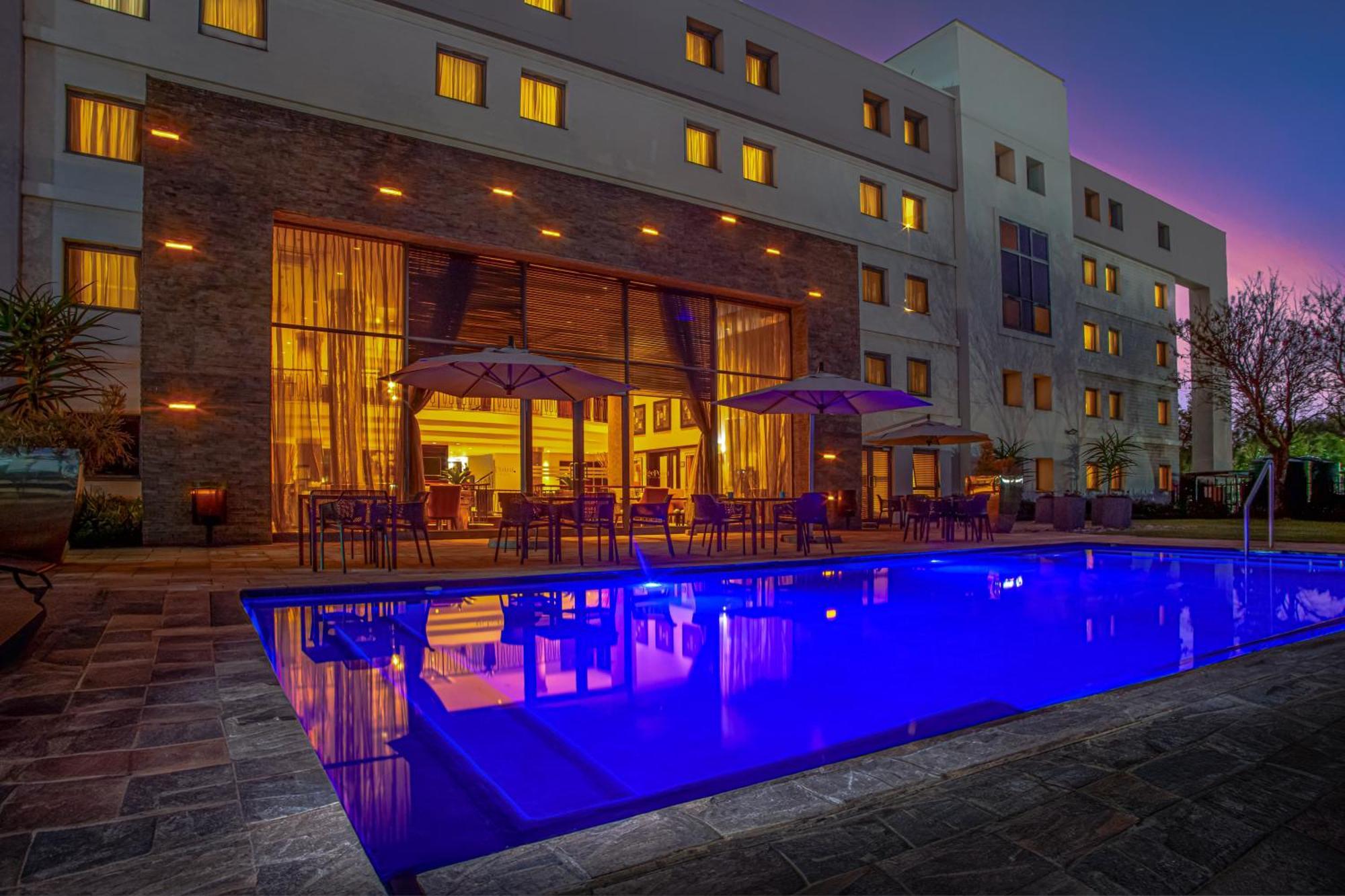 The Ridgepoint Hotel Witbank Exteriér fotografie